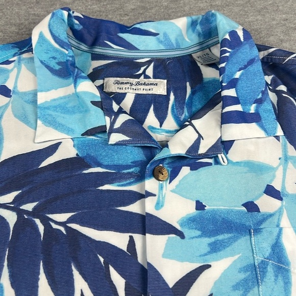 Tommy Bahama The Coconut Point Men’s Size XL Hawaiian Camp Shirt Button Down - Picture 2 of 13